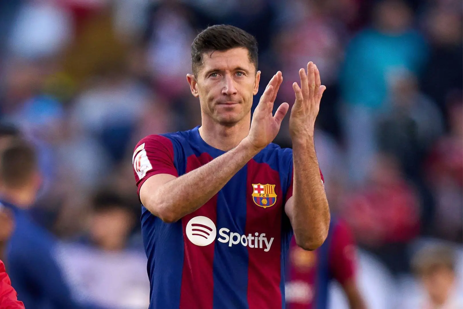 Barcelona striker's past with Osasuna - Robert Lewandowski