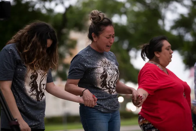 Uvalde school shooting cops with crimes