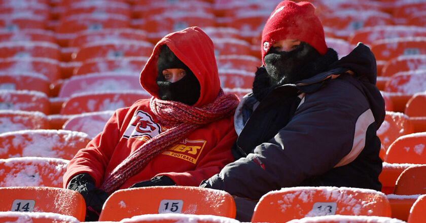 Chiefs gear up for what may be the coldest game ever at Arrowhead Stadium