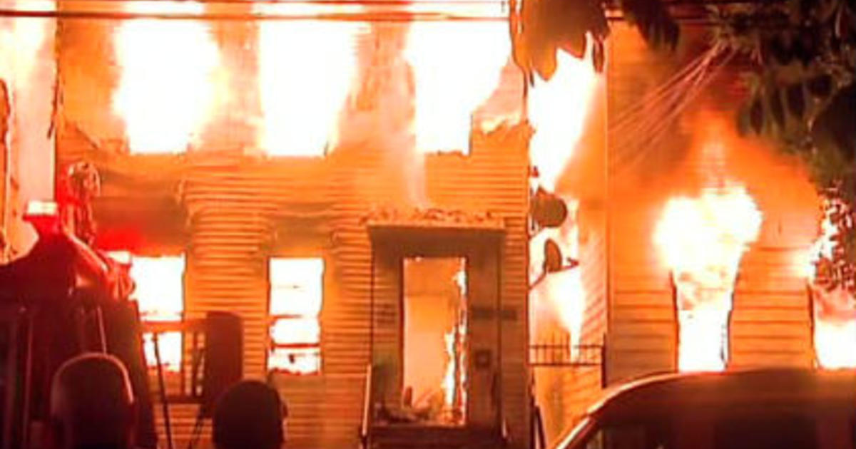 4-Alarm House Fire In Elizabeth, N.J.