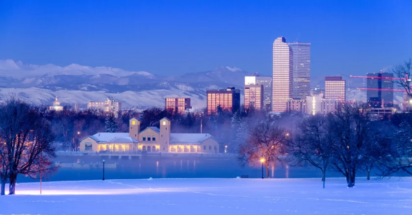 Snowstorm hits metro Denver, bringing severe road conditions