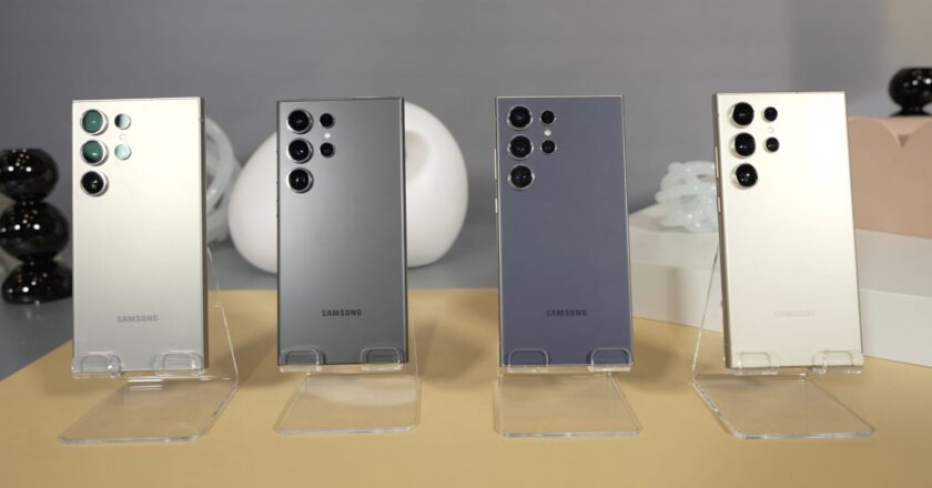 Samsung unveils the new Galaxy S24 series, which has AI-powered search and photo-editing capabilities