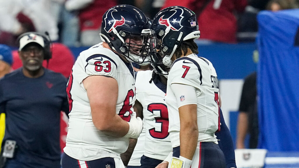 Texans Clinch Playoff