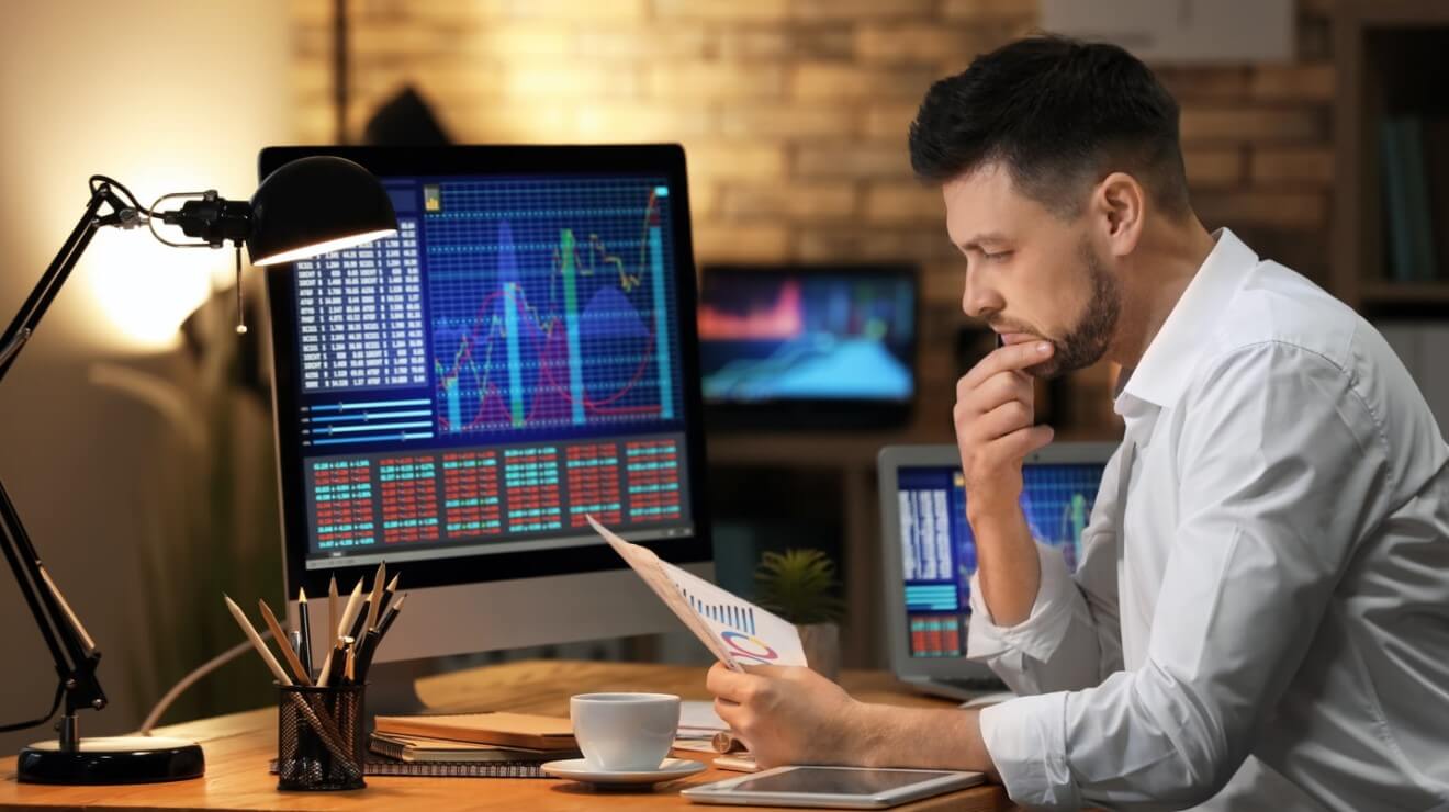 Becoming A Professional FOREX Trader | Image Source: forex.academy