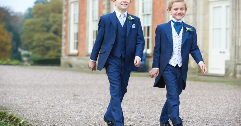 How to Select the Appropriate Boys’ Suit for Various Occasions