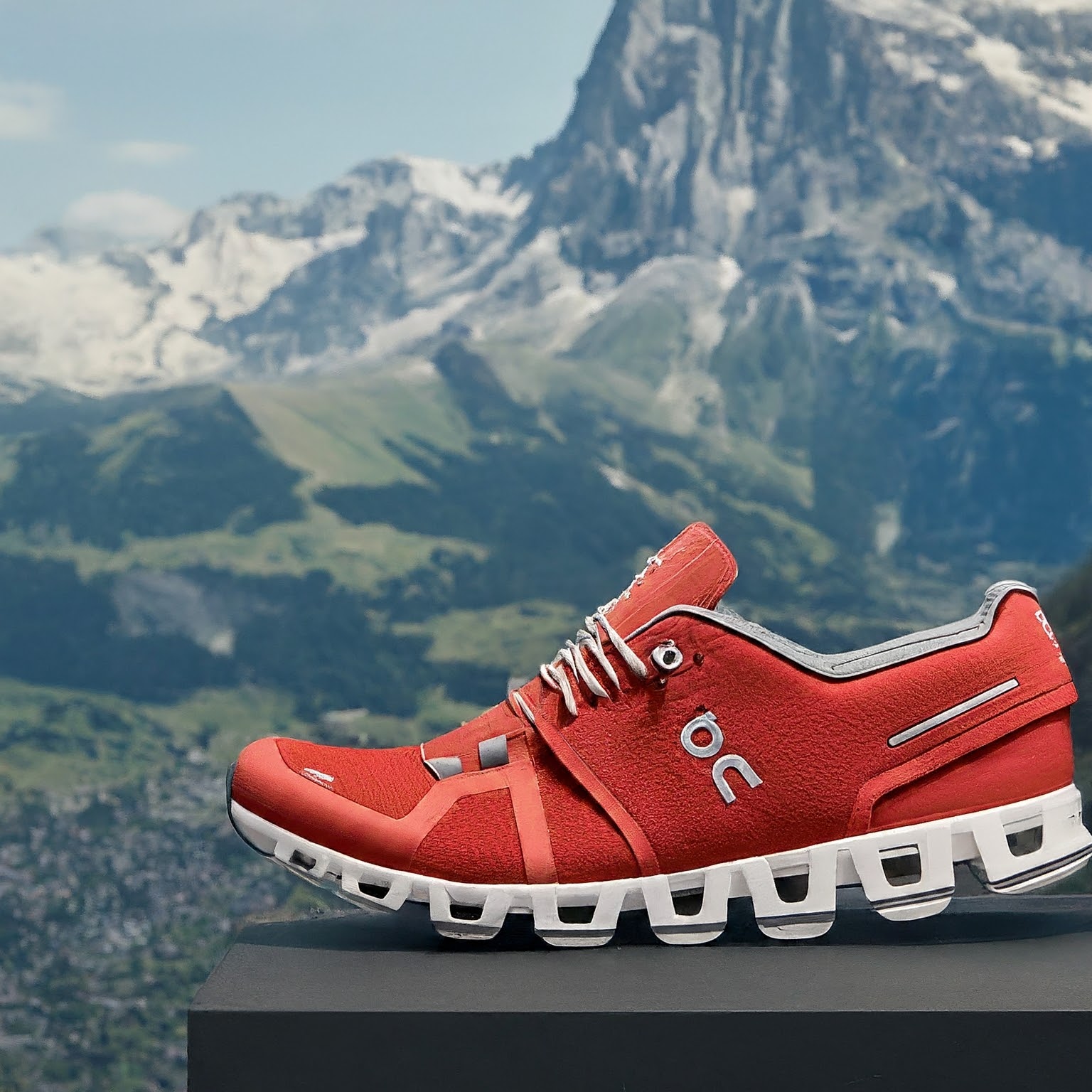 On Cloud Shoes - Swiss Engineering for Effortless Comfort - Surge Insights