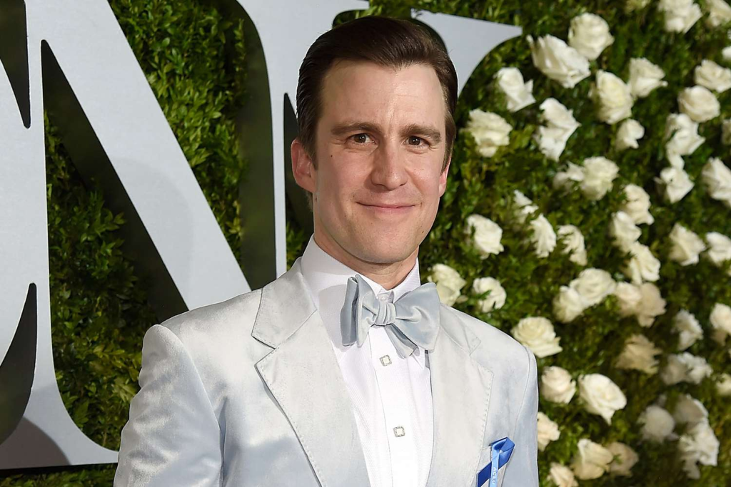 Gavin Creel - Star Dies at 48 After Battle with Rare Cancer | Image Credit: ew.com